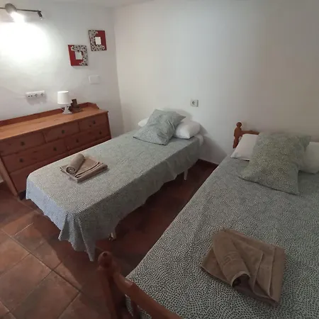 بيت للعطل La Yedra San Mateo