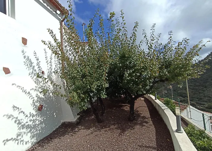 Vakantiehuis La Yedra San Mateo *